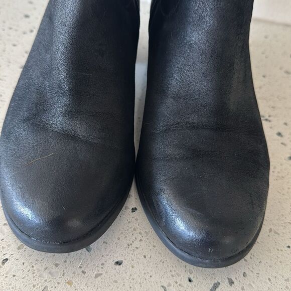 Dansko Women's Size 38 Leather Black Ankle Booties Boots Side Zip Closure EUC - Picture 12 of 12
